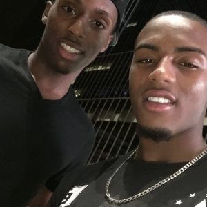 Meet your Posher, Dee